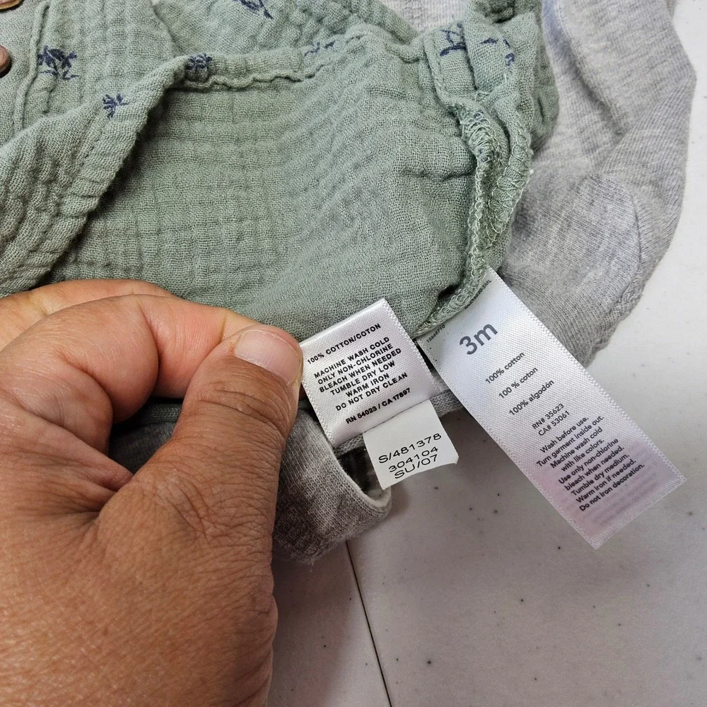 Carter's Old Navy Baby Boy Clothes Bundle 3 Months Hoodie Gauze 5pc